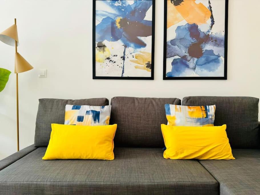 New Industrial Design Flat In Russafa Soho * Valencia