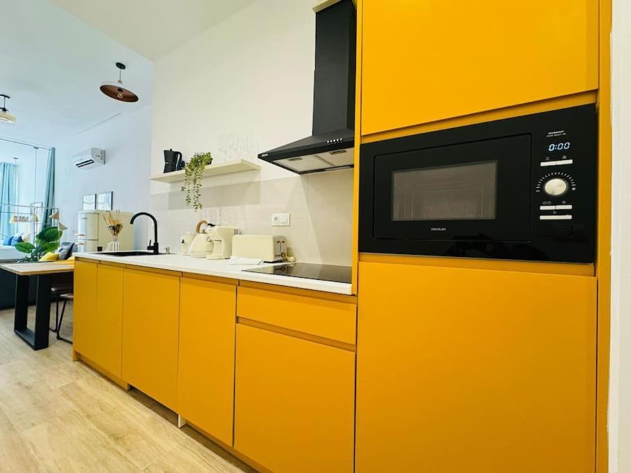 New Industrial Design Flat In Russafa Soho Valencia